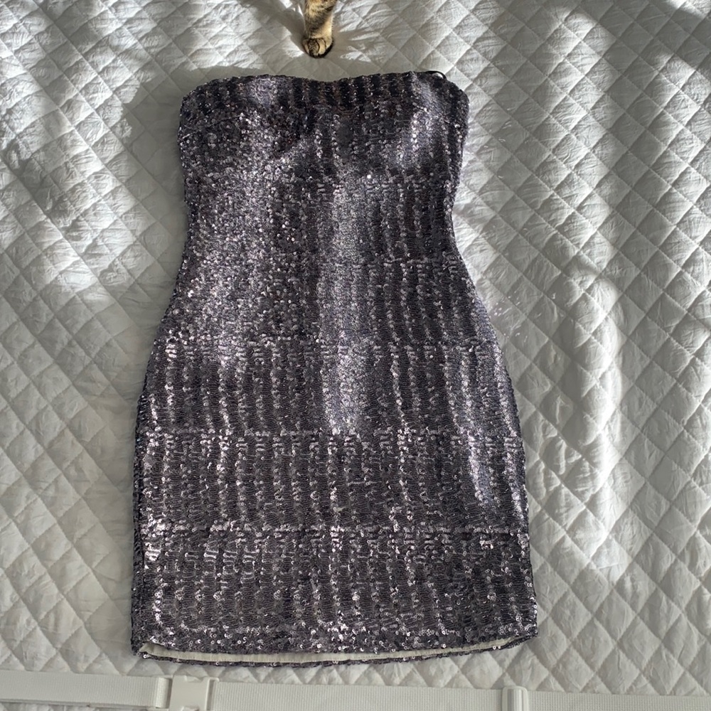 Perfect sequins dress for New Years !(: size small